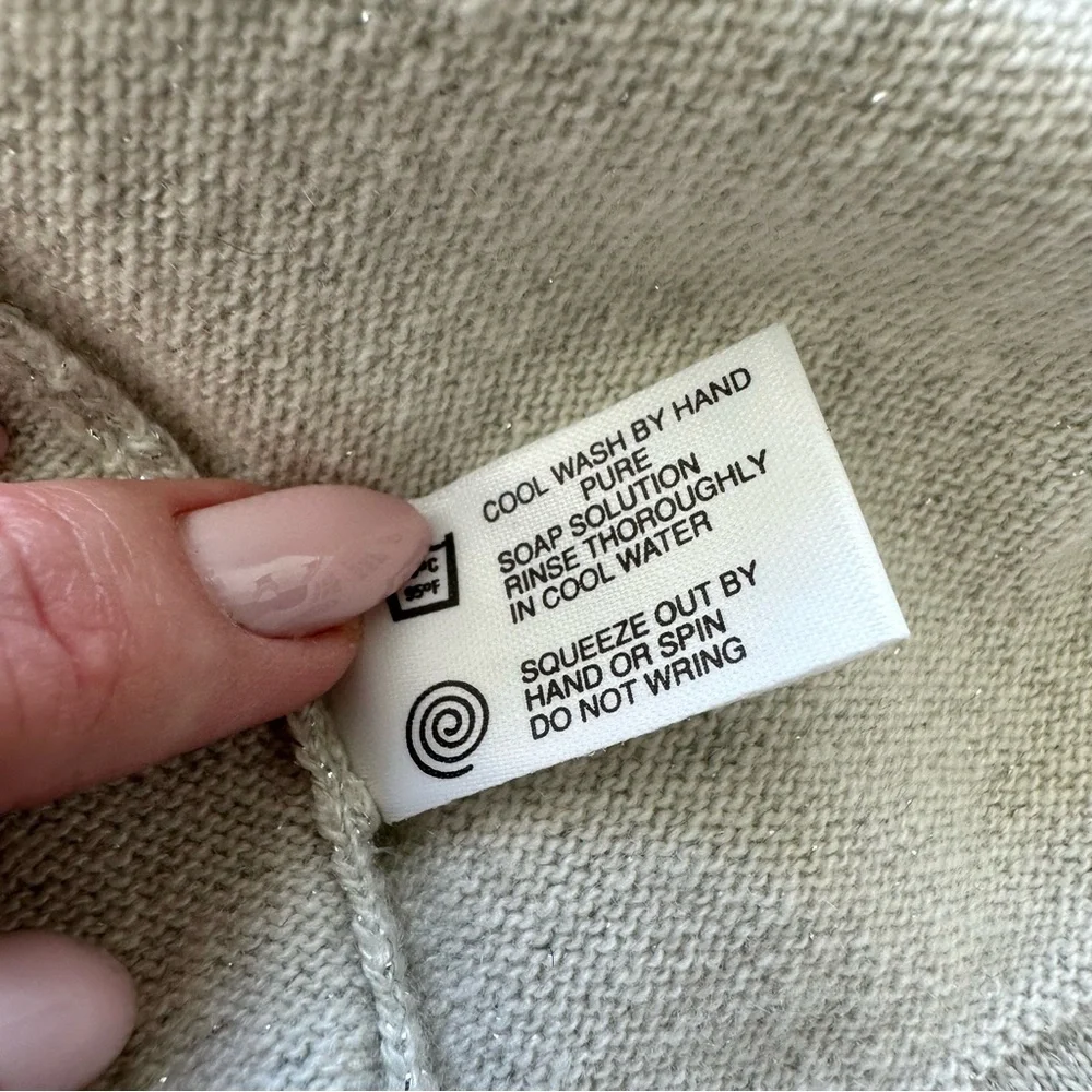 NWT!!! BARRIE women dress size M retail 995$ - Picture 7 of 11